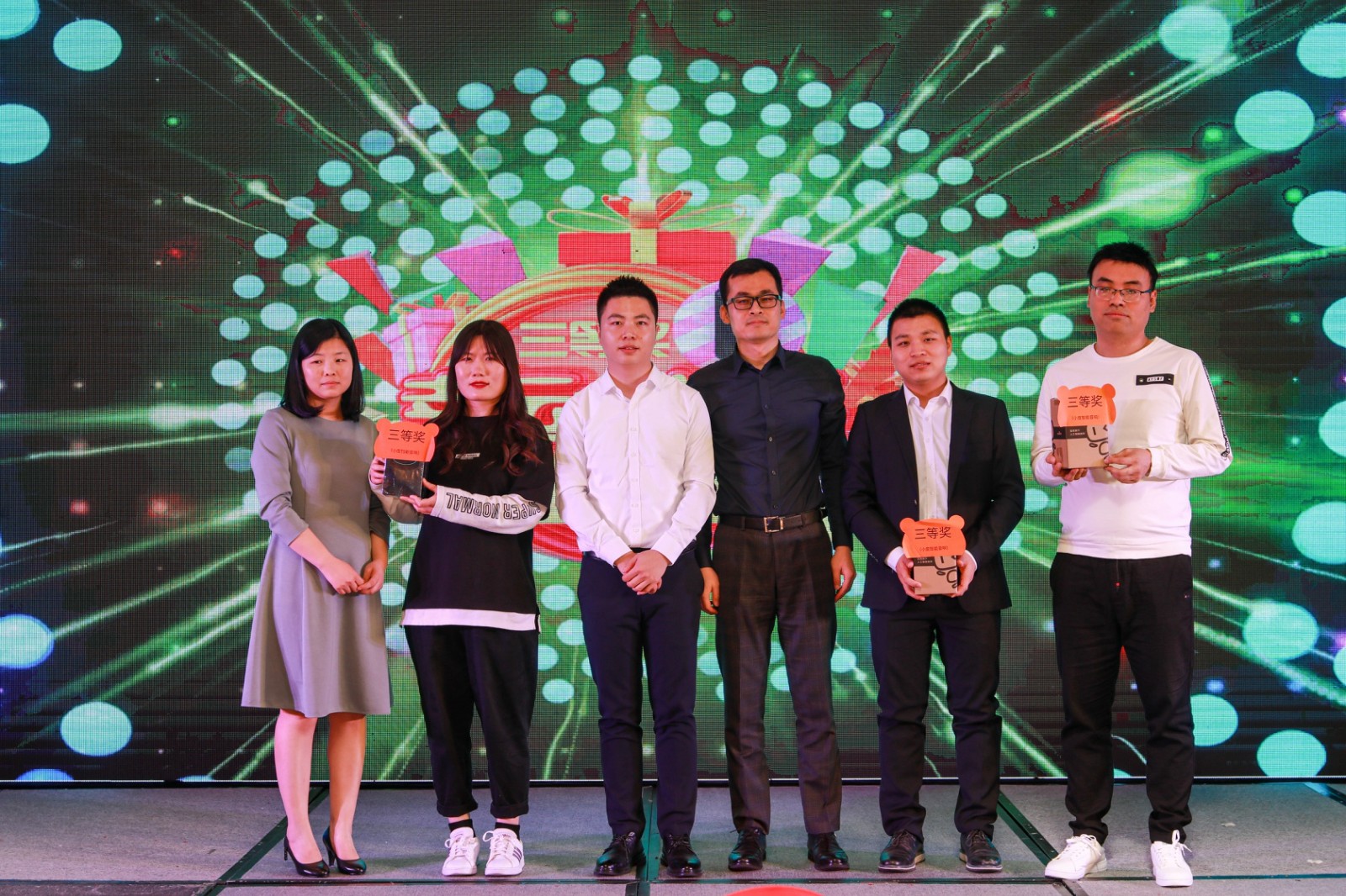 1611992318791135.jpg E98E5130-D03E-4d74-8463-59CC1A5CF5A4_副本.jpg